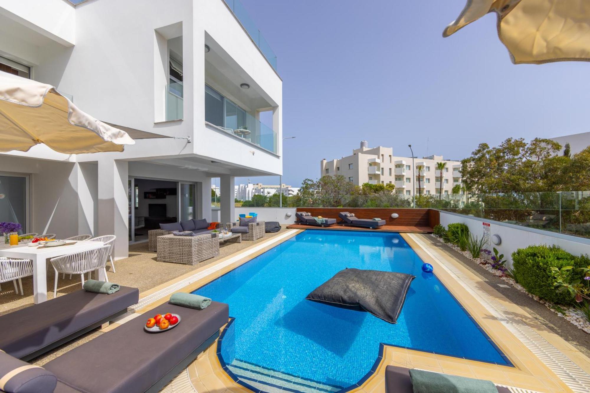 Fig Tree Bay Residences 5 Протарас Екстериор снимка