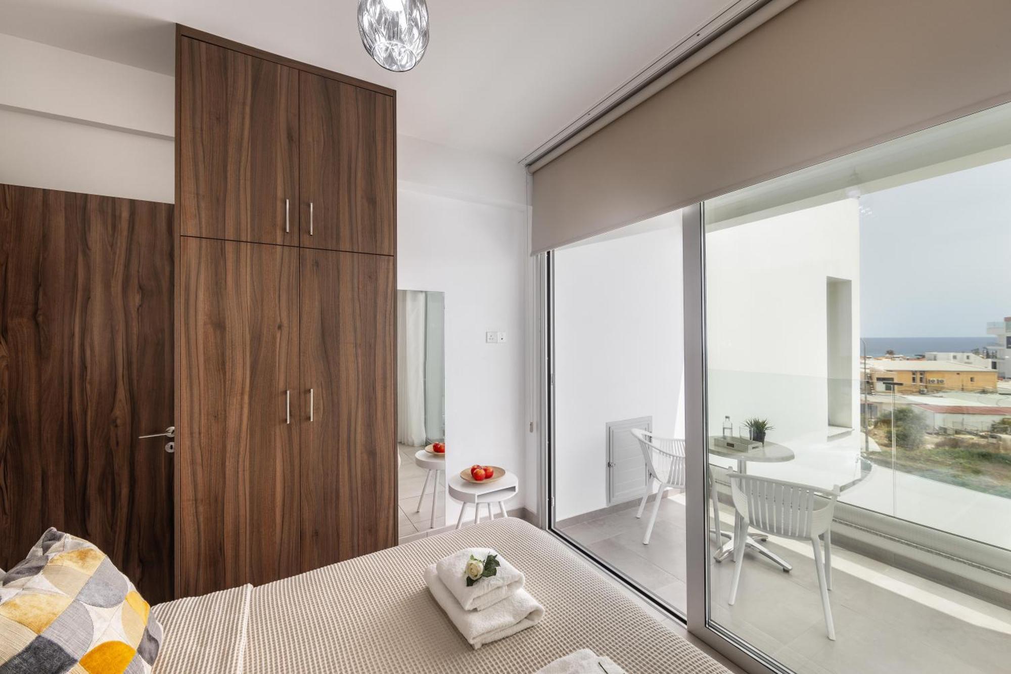 Fig Tree Bay Residences 5 Протарас Екстериор снимка