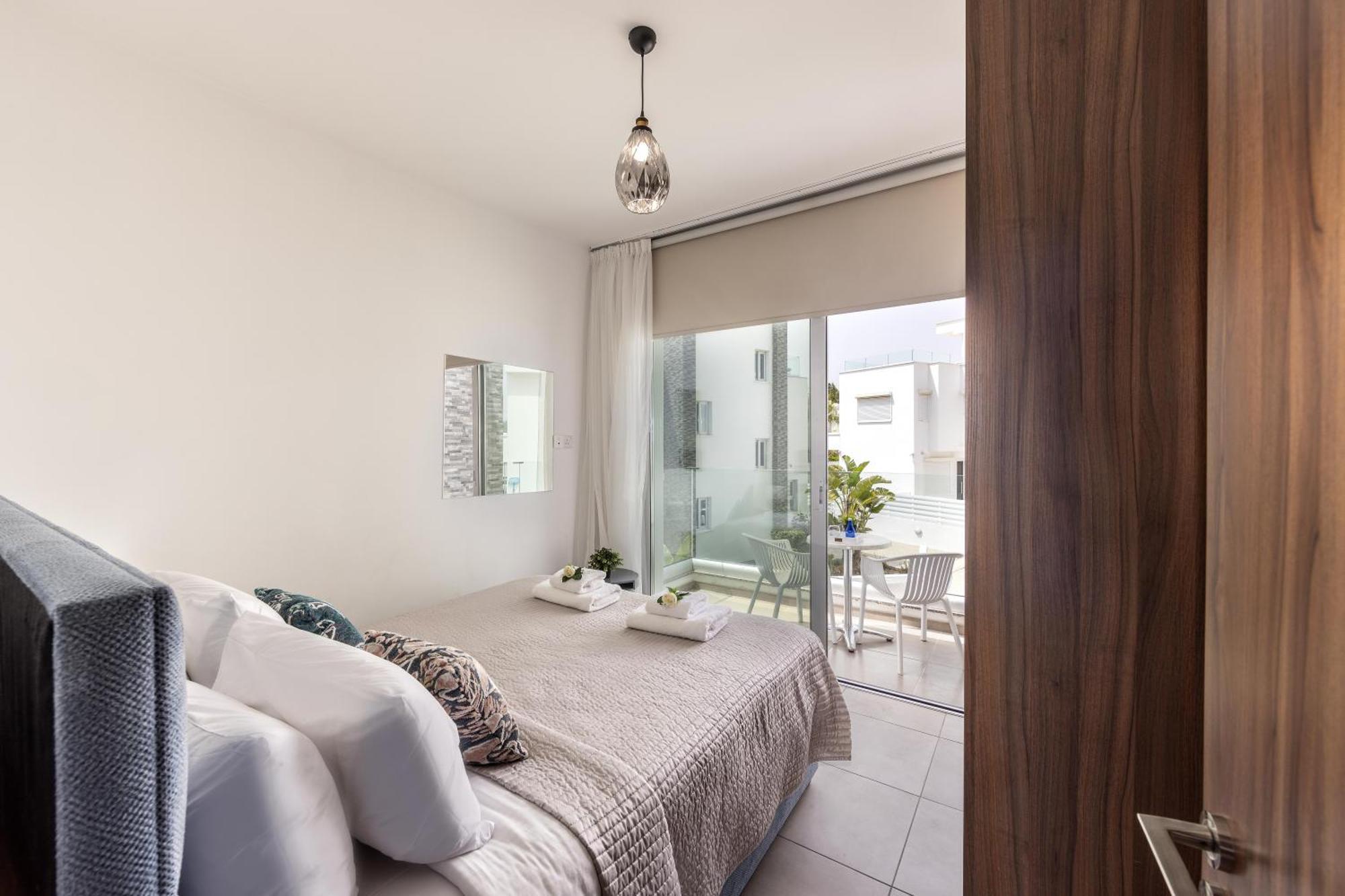 Fig Tree Bay Residences 5 Протарас Екстериор снимка