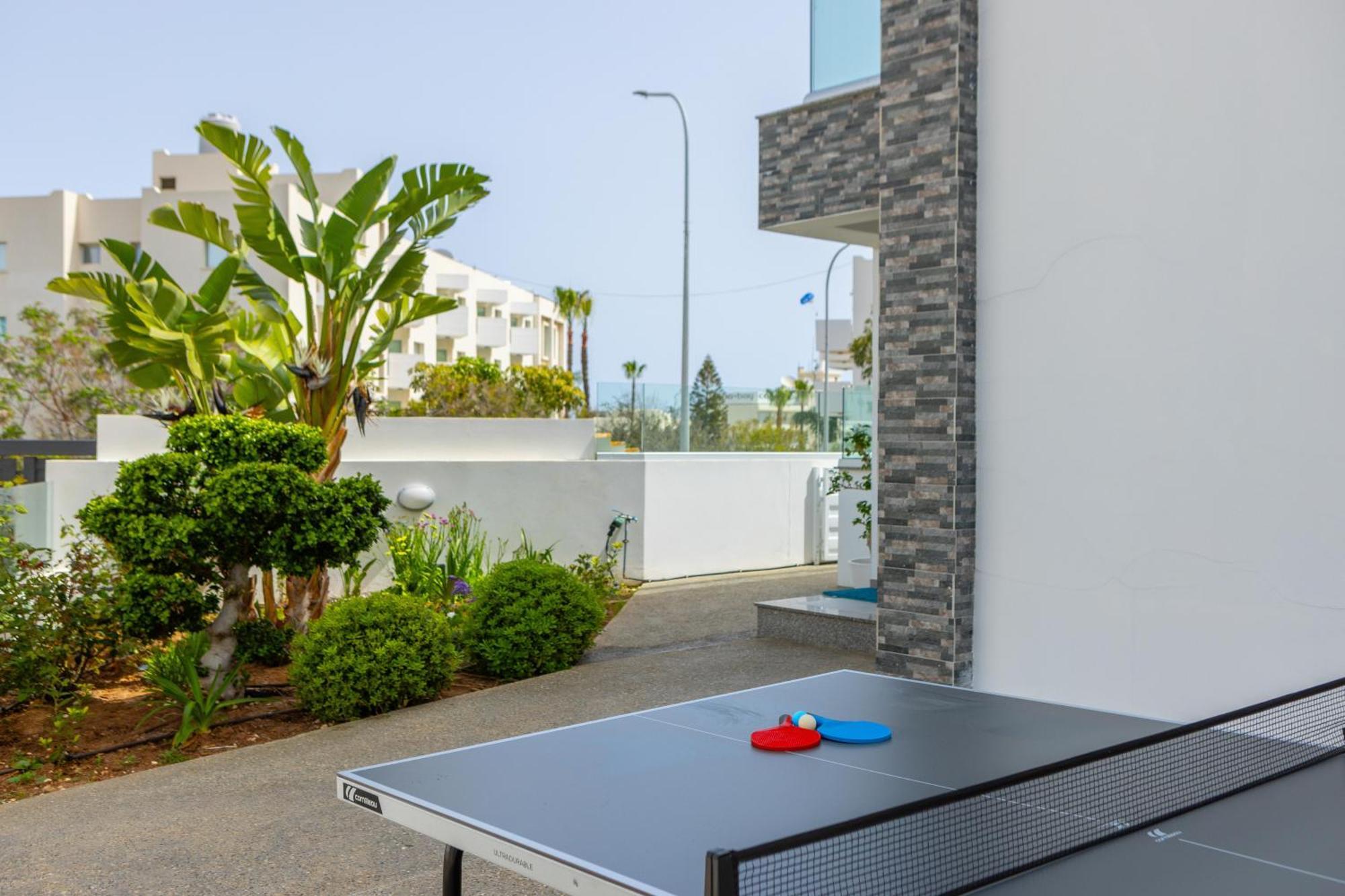 Fig Tree Bay Residences 5 Протарас Екстериор снимка