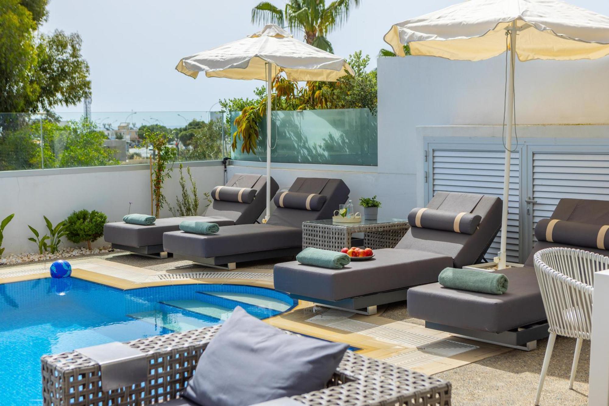 Fig Tree Bay Residences 5 Протарас Екстериор снимка